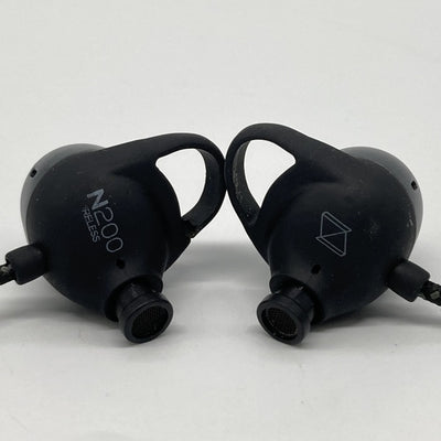【中古】N200 WIRELESS 【AKGN200BTBLK】【日本橋】