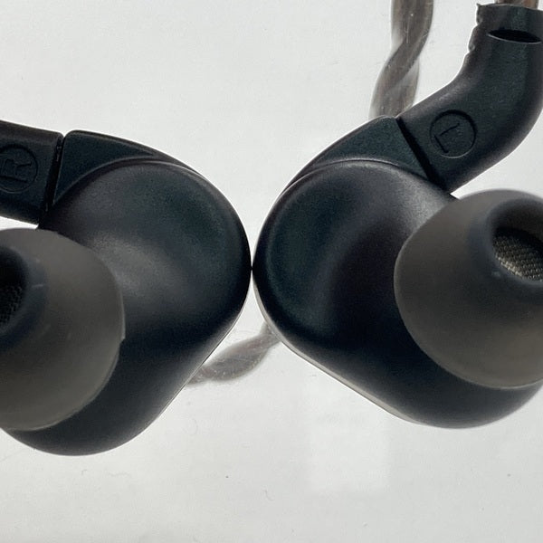 【中古】S08 Black【秋葉原】
