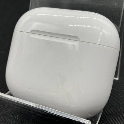 【中古】AirPods 4 MXP93J/A（アクティブノイズキャンセリング搭載）【秋葉原】