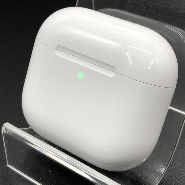 【中古】AirPods 4 MXP93J/A（アクティブノイズキャンセリング搭載）【日本橋】