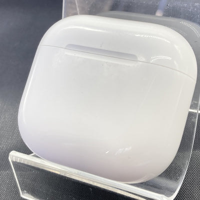 【中古】AirPods 4 MXP93J/A（アクティブノイズキャンセリング搭載）【名古屋】