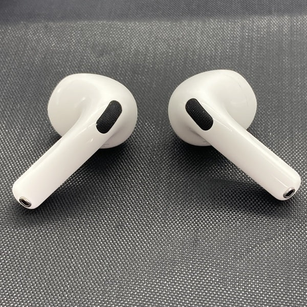 【中古】AirPods 4 MXP93J/A（アクティブノイズキャンセリング搭載）【名古屋】