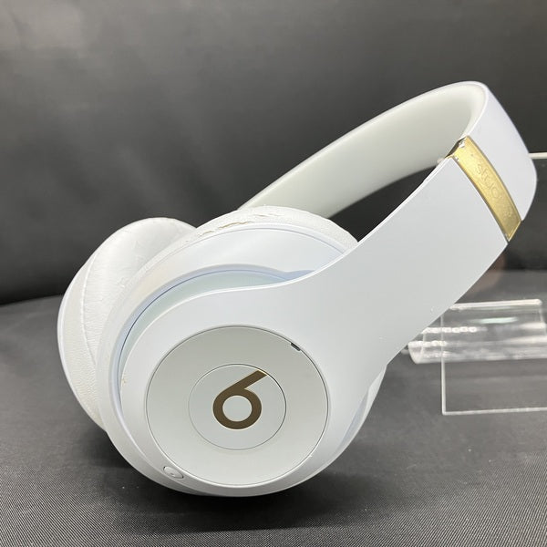 【中古】Beats Studio3 Wireless ホワイト 【BT STUDIO3 WL WHT】（MQ572PA/A）【日本橋】