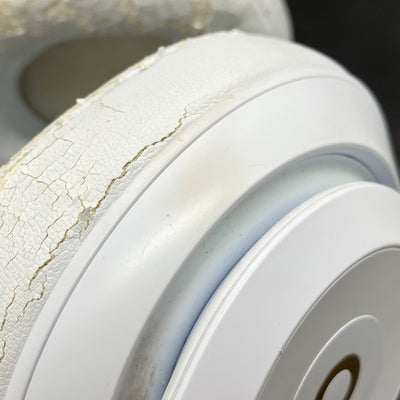 【中古】Beats Studio3 Wireless ホワイト 【BT STUDIO3 WL WHT】（MQ572PA/A）【日本橋】