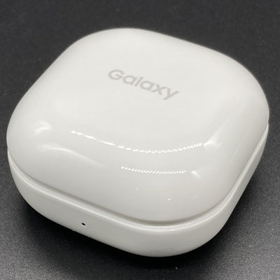 【中古】Galaxy Buds2 White 【SM-R177NZWAXJP】【秋葉原】