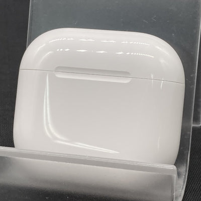 【中古】AirPods 4 MXP93J/A（アクティブノイズキャンセリング搭載）【秋葉原】