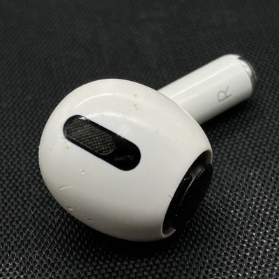 【中古】AirPods Pro （R側）【秋葉原】