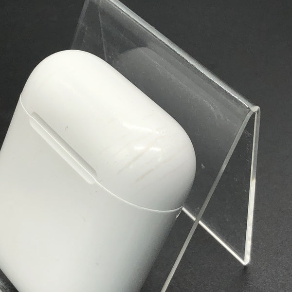 【中古】AirPods with Charging Case MV7N2J/A【日本橋】