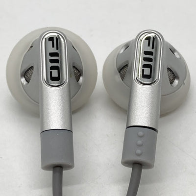 【中古】FF1 Silver 【FIO-IEM-FF1-S】【日本橋】