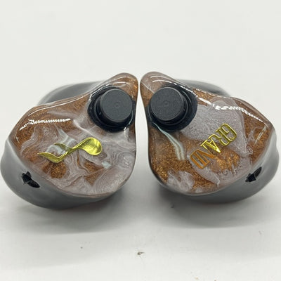 【中古】GRAND Maestro Universals(ケーブル欠品)【秋葉原】