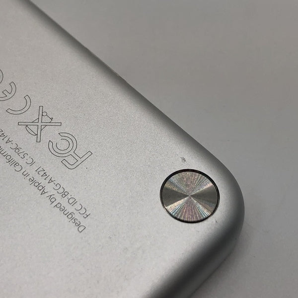 【中古】iPod touch 6G( 64GB)【日本橋】
