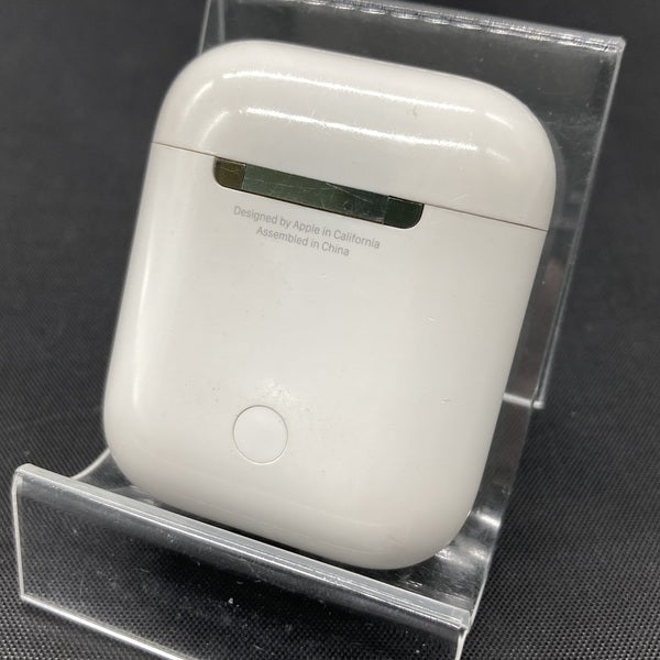 Apple AirPods/充電ケース付属 AirPods Pro】同梱される2つの付属品「アダプタは同梱されない