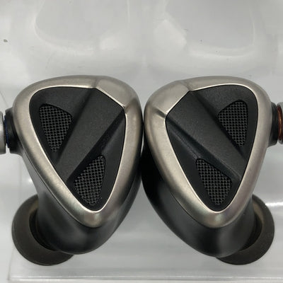 【中古】FH19 【FIO-IEM-FH19-B】【日本橋】