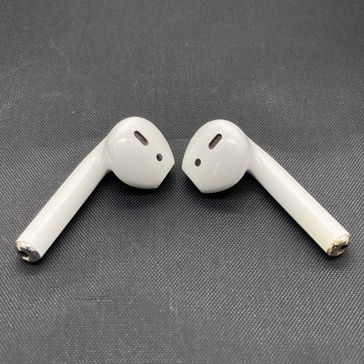 【中古】AirPods MMEF2JA【日本橋】