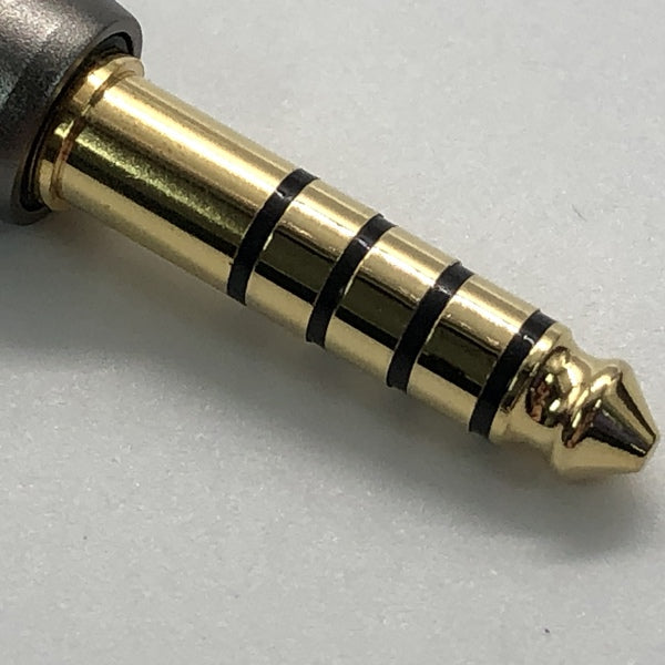【中古】TITAN S2【秋葉原】