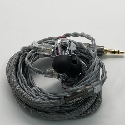 【中古】TITAN S2【秋葉原】