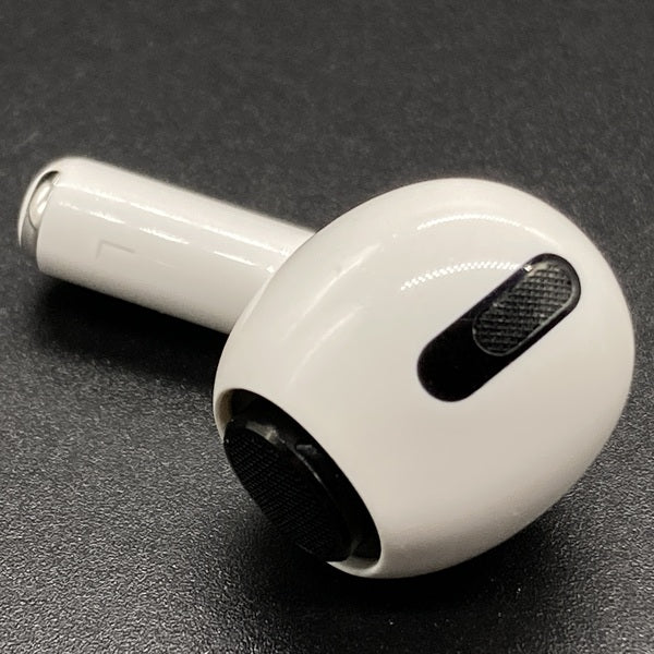 【中古送料込】AirPods Pro 第一世代 付属品付き 正規品】 Apple AirPods Pro 第一世代 A2084 付属品付き - メルカリ