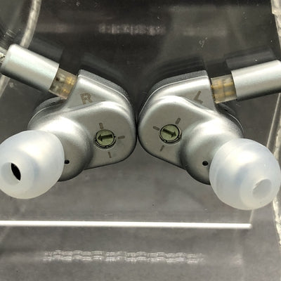【中古】4U【日本橋】