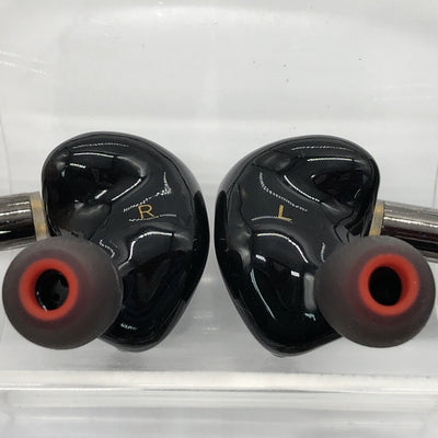 【中古】PERFORMER 8【秋葉原】