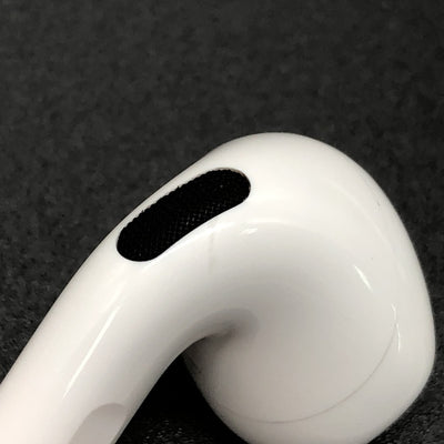 【中古】AirPods 4 MXP93J/A（アクティブノイズキャンセリング搭載）【秋葉原】