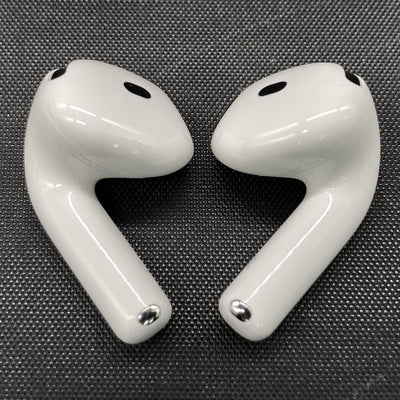 【中古】AirPods 4 MXP93J/A（アクティブノイズキャンセリング搭載）【秋葉原】