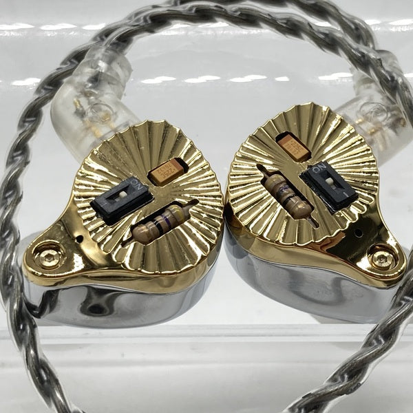 SUPERTFZ 【中古】CROWN ゴールド&シルバー【秋葉原】 – e☆イヤホン