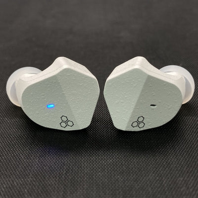 【中古】ZE3000 ホワイト 【FI-ZE3DPLTW-WHITE】【仙台】
