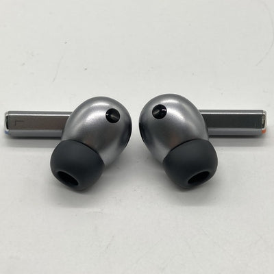 【中古】Galaxy Buds3 Pro シルバー 【SM-R630NZAAXJP】【秋葉原】