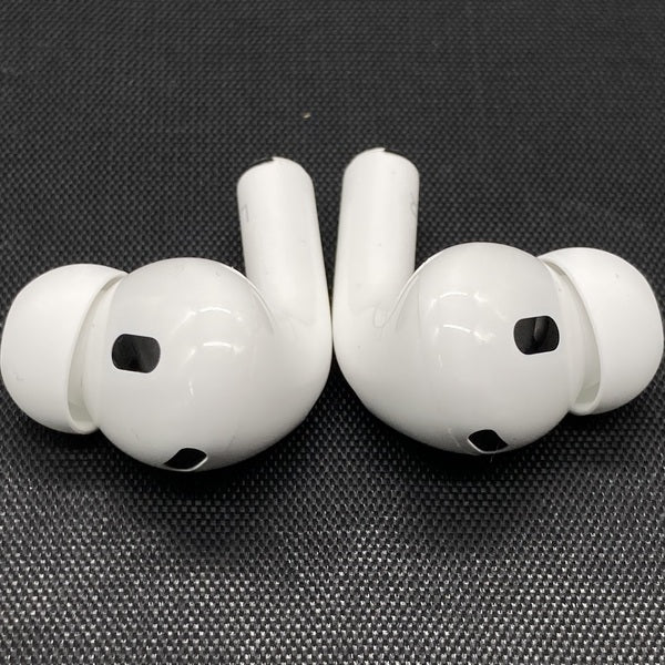 【中古】MagSafe充電ケース(USB-C)付きAirPods Pro(第2世代) MTJV3JA【日本橋】