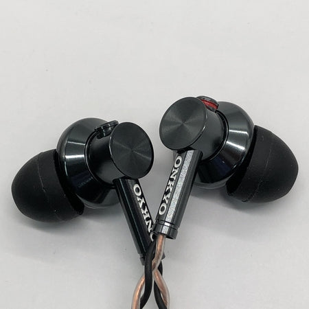 ONKYO 【中古】E700MB ブラック【秋葉原】 – e☆イヤホン