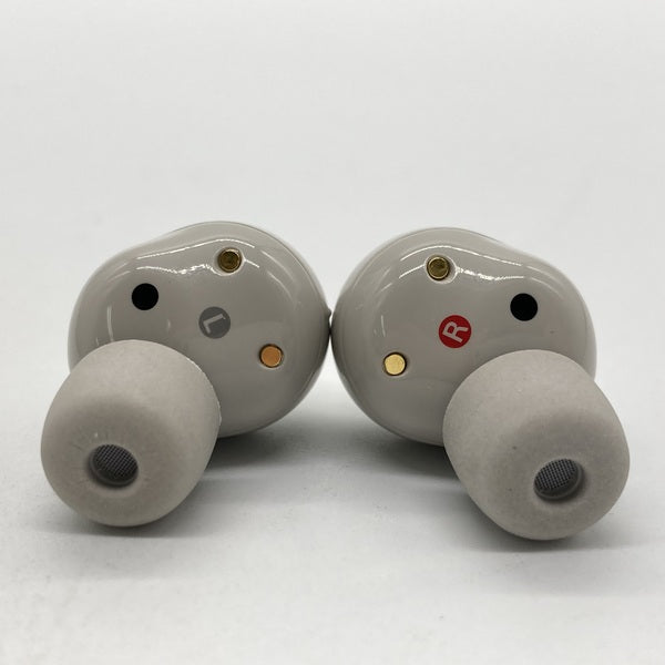 【中古】WF-1000XM5 S プラチナシルバー【秋葉原】