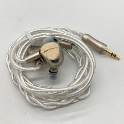 【中古】Que【仙台】