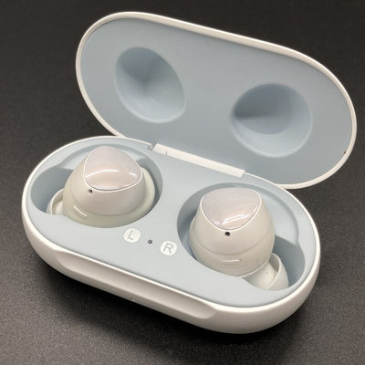 【中古】Galaxy Buds ホワイト 【SM-R170NZWAXJP】【秋葉原】