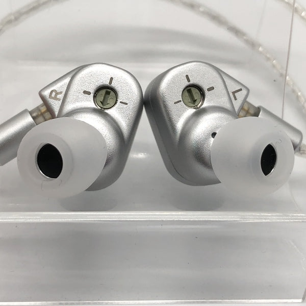 【中古】4U【秋葉原】