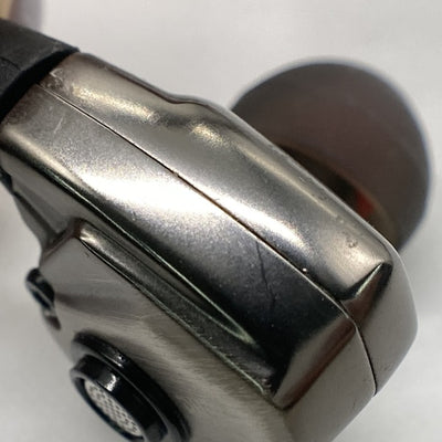 【中古】TITAN S グレー【秋葉原】