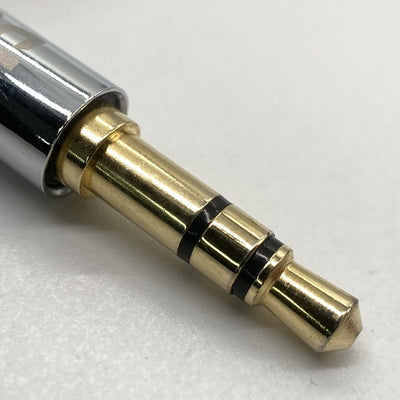 【中古】TITAN S シルバー【秋葉原】