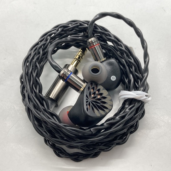 【中古】Yu Xuan Ji (魚玄機) 4.4mm バランスジャック【日本橋】