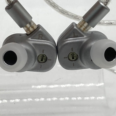 【中古】4U【秋葉原】