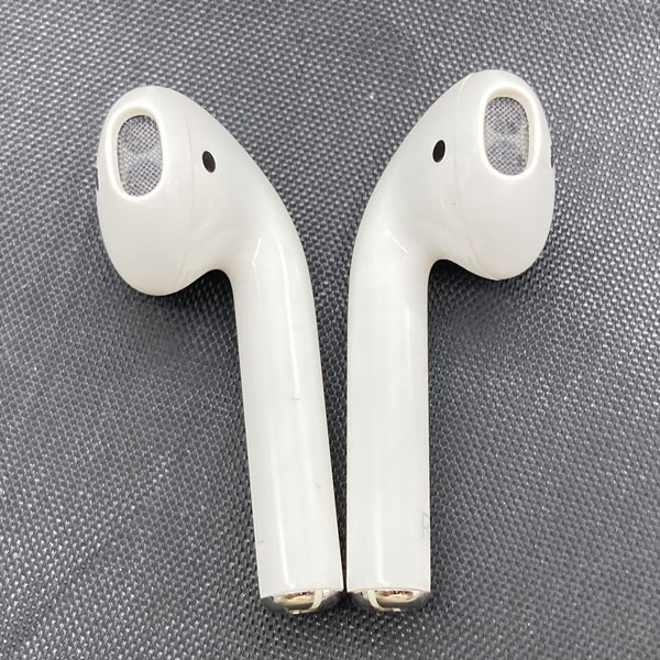 Apple 【中古】AirPods with Wireless Charging Case MRXJ2J-A
