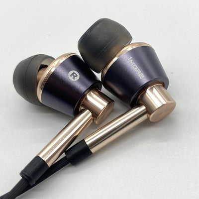 【中古】E1001 Triple-Driver In-Ear Headphones ゴールド【日本橋】