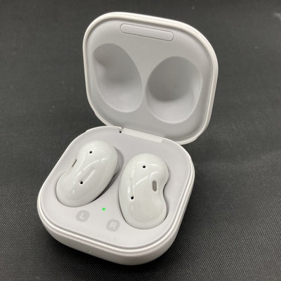【中古】Galaxy Buds Live Mystic White 【SM-R180NZWAXJP】【秋葉原】