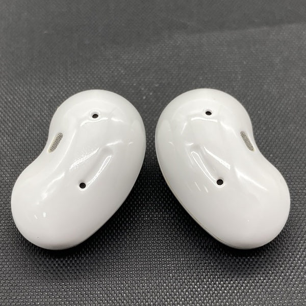 【中古】Galaxy Buds Live Mystic White 【SM-R180NZWAXJP】【秋葉原】