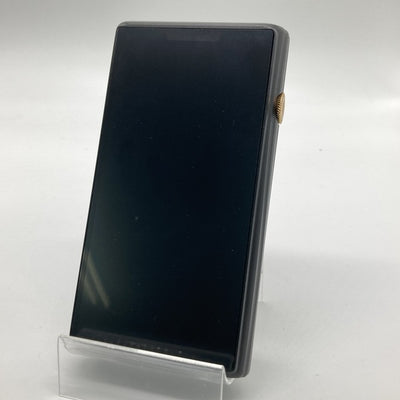 【中古】M9 Plus【秋葉原】