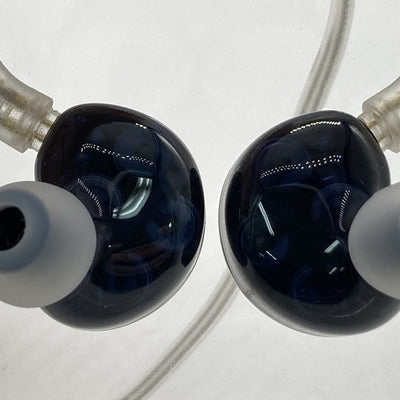 【中古】FIVE【日本橋】