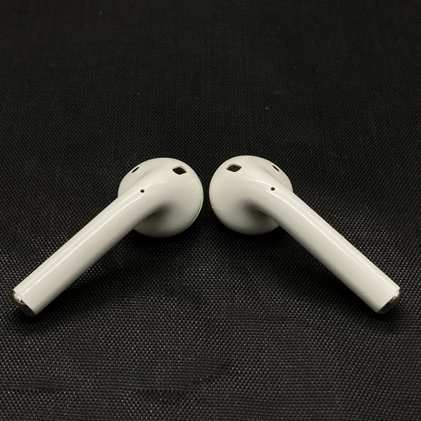 【中古】AirPods with Charging Case MV7N2J/A【名古屋】