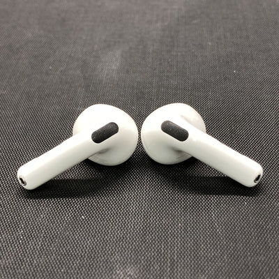 【中古】AirPods 4 MXP93J/A（アクティブノイズキャンセリング搭載）【秋葉原】