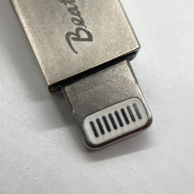 【中古】Silversonic MKV Lightning to 3.5mm Adapter Cable 【BEA-4857】【名古屋】