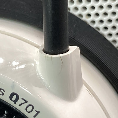 【中古】Q701 WHT(ホワイト)【日本橋】