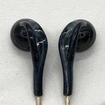 【中古】EM5 Black 【FIO-IEM-EM5-B】【日本橋】