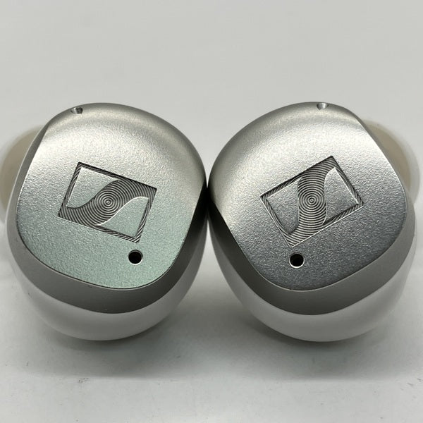 【中古】MOMENTUM True Wireless 4 ホワイトシルバー 【MTW4 White Silver】【名古屋】